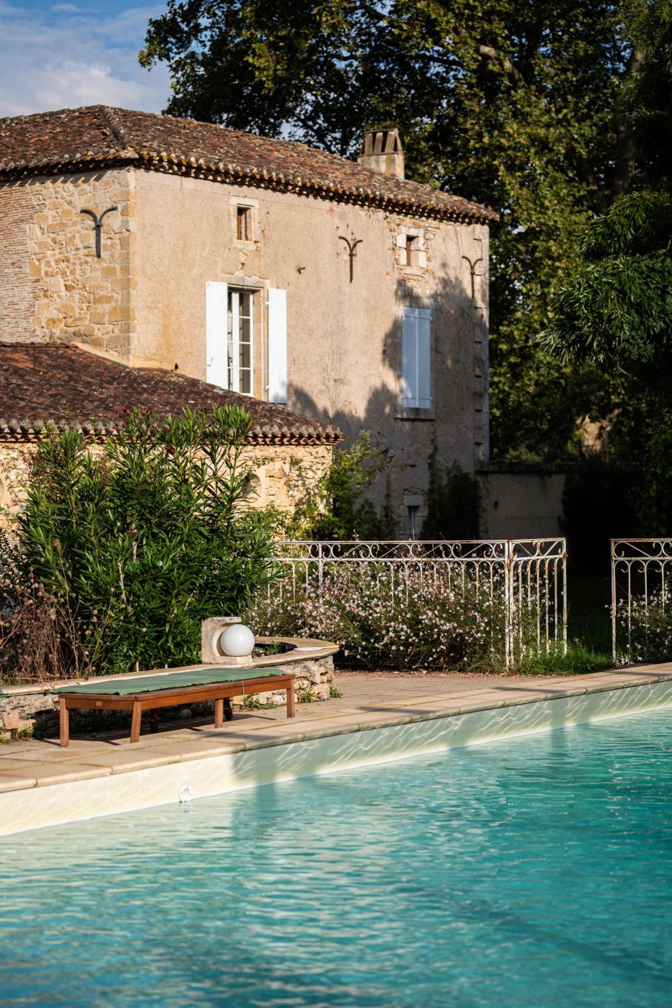 Chateau La Gineste - Castle And Vineyard Duravel Esterno foto