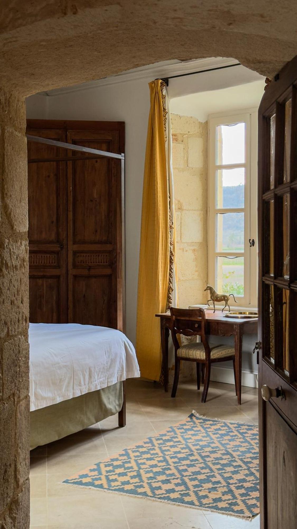 Chateau La Gineste - Castle And Vineyard Duravel Esterno foto